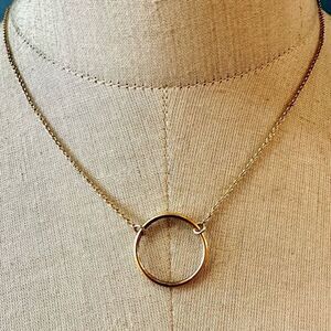 Gorjana  vintage gold tone  circle necklace